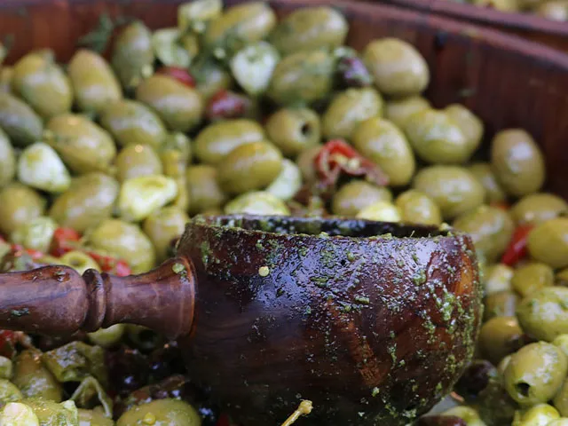 Gordal stuffed olives